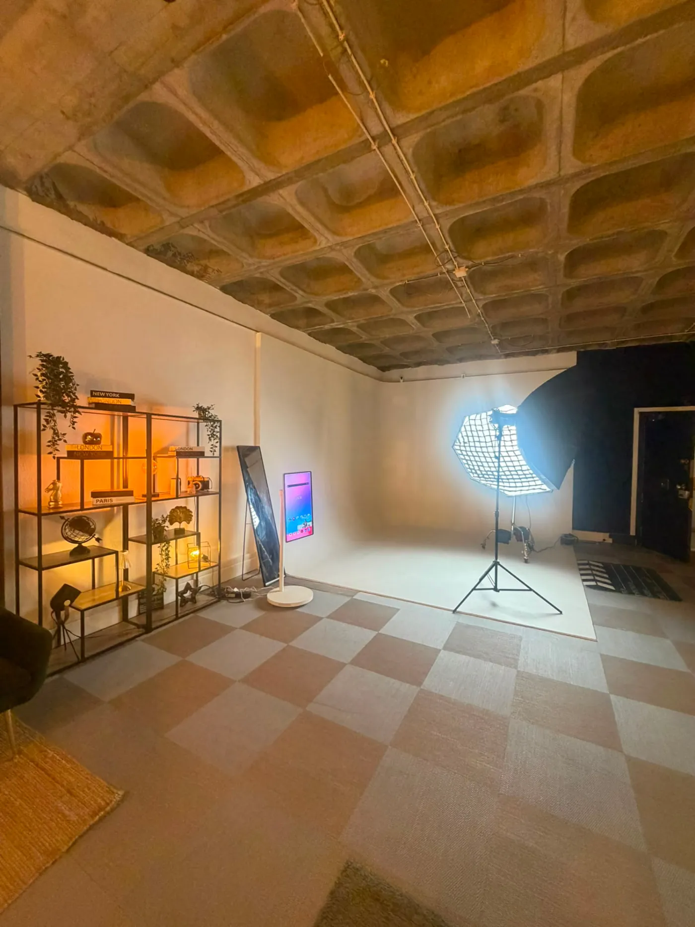 Cenário do studio em Lisboa — Ambiente decorado